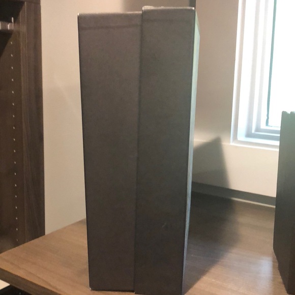 Gucci boxes sold individually. - Picture 7 of 8